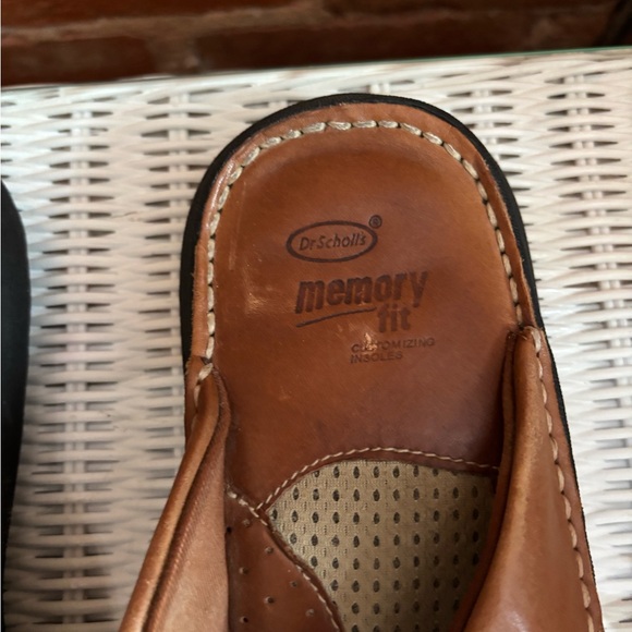 Dr. Scholl's Brown Tan Leather Sandals - Picture 2 of 4